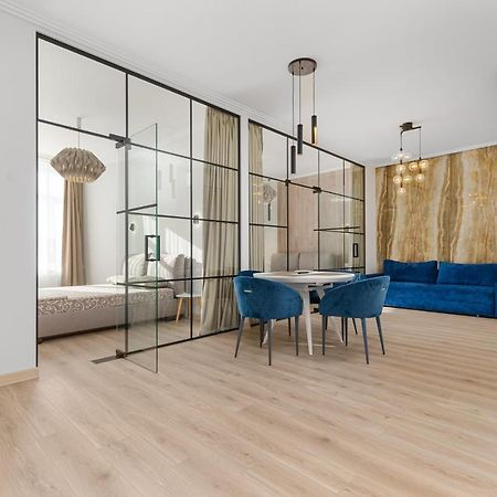 Sea Symphony Luxury 3-Bedrooms Apartment Odesa Exterior photo