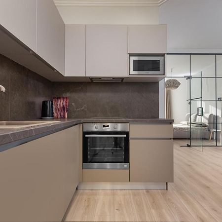 Sea Symphony Luxury 3-Bedrooms Apartment Odesa Exterior photo